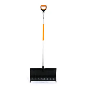 Hrablo na sníh roller Fiskars X-series 1057179