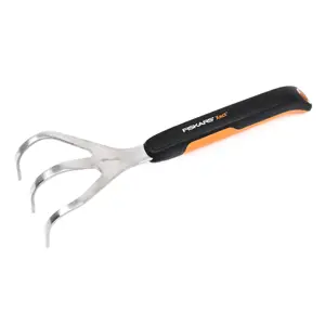 Kultivátor Fiskars Xact™