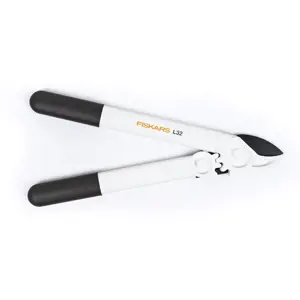 Pákové zahradní nůžky Fiskars L32 1026930