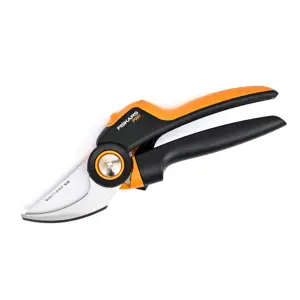 Ruční zahradní nůžky Fiskars PowerGear X P961 1057175