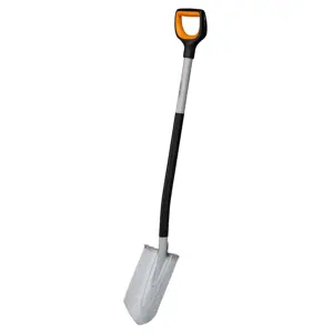 Rýč špičatý Fiskars Xact, 120 cm 1066729